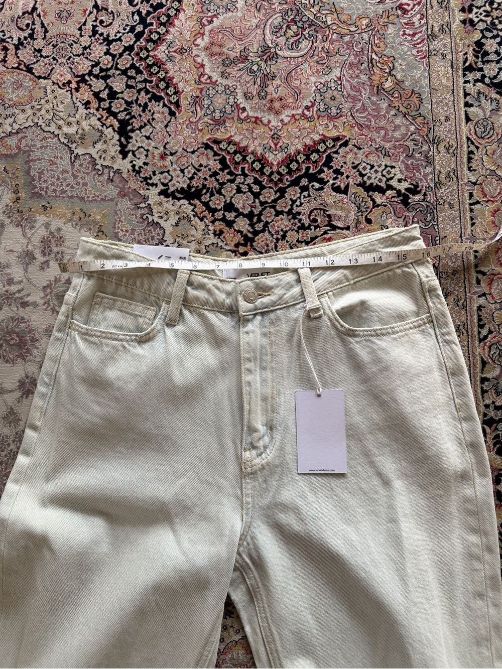 NWT Vervet Flying Monkey High Rise Crop Flare Jeans Light Wash Size 28 - Picture 13 of 15